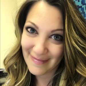 Meet your Posher, Antonette